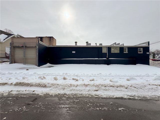 1116 North Clinton Avenue, Rochester, NY 14621