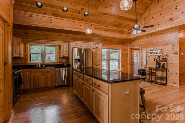 11 Sugar Maple Drive, Black Mountain, NC 28711