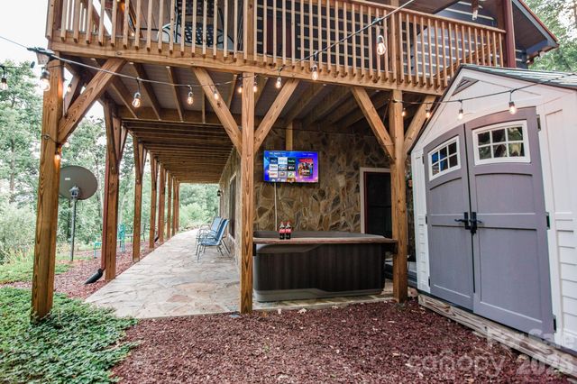 11 Sugar Maple Drive, Black Mountain, NC 28711