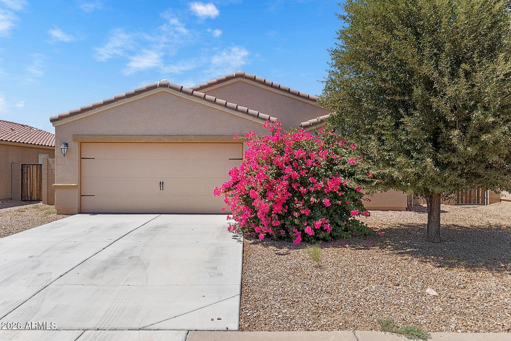 13112 E CHUPAROSA Lane, Florence, AZ 85132