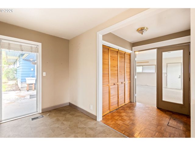 9505 Se 132ND Ave, Happy Valley, OR 97086