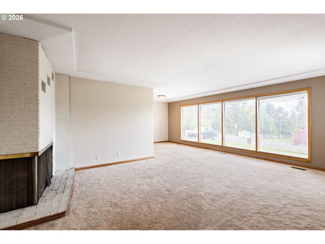 9505 Se 132ND Ave, Happy Valley, OR 97086