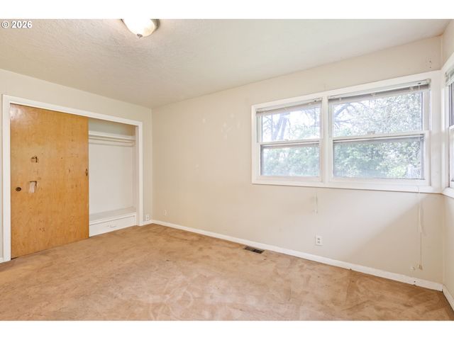 9505 Se 132ND Ave, Happy Valley, OR 97086