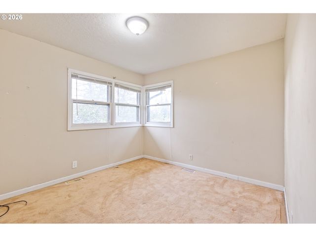 9505 Se 132ND Ave, Happy Valley, OR 97086