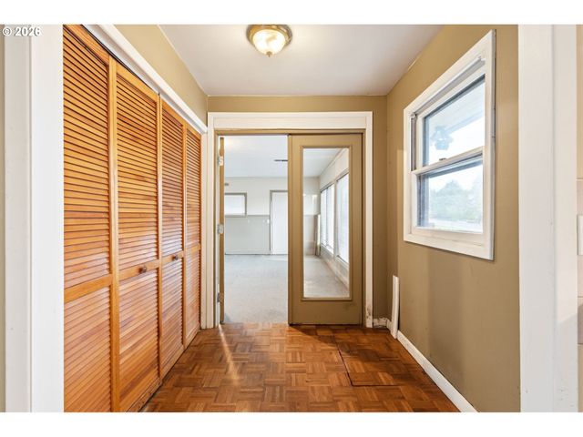 9505 Se 132ND Ave, Happy Valley, OR 97086