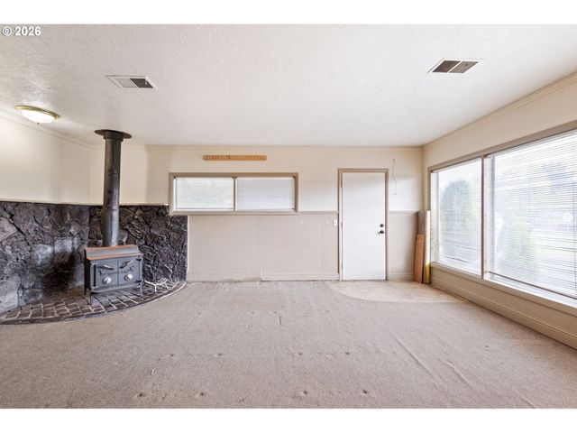 9505 Se 132ND Ave, Happy Valley, OR 97086
