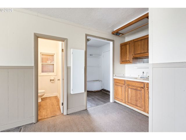 9505 Se 132ND Ave, Happy Valley, OR 97086