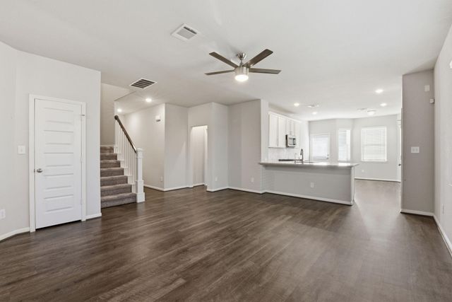 8415 Baywatch Circle, Baytown, TX 77523