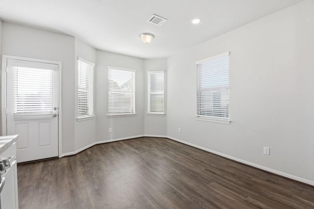 8415 Baywatch Circle, Baytown, TX 77523