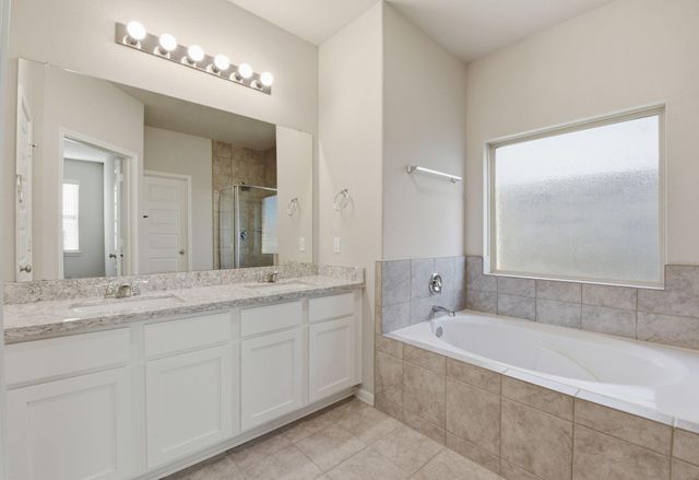 8415 Baywatch Circle, Baytown, TX 77523