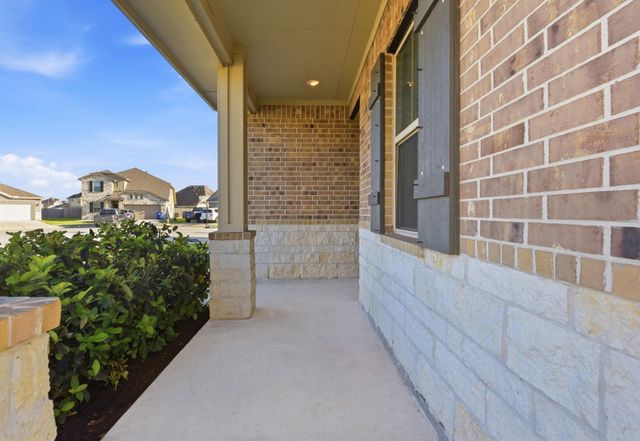 8415 Baywatch Circle, Baytown, TX 77523