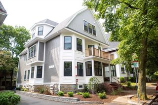 53 Quint Ave 3, Boston, MA 02134