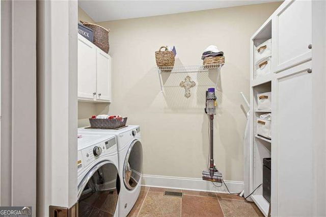 169 Hubbard Road, Woodstock, GA 30188