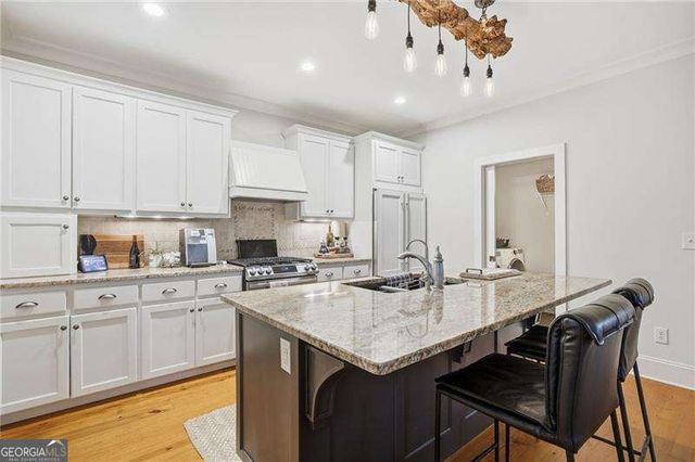 169 Hubbard Road, Woodstock, GA 30188