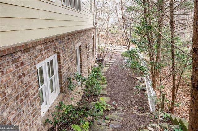 169 Hubbard Road, Woodstock, GA 30188