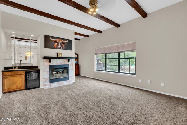 425 VALPLANO Drive, El Paso, TX 79912