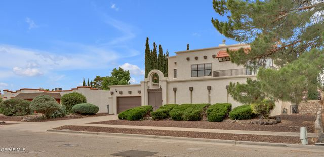 425 VALPLANO Drive, El Paso, TX 79912