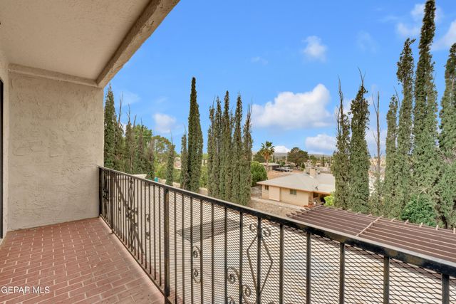 425 VALPLANO Drive, El Paso, TX 79912
