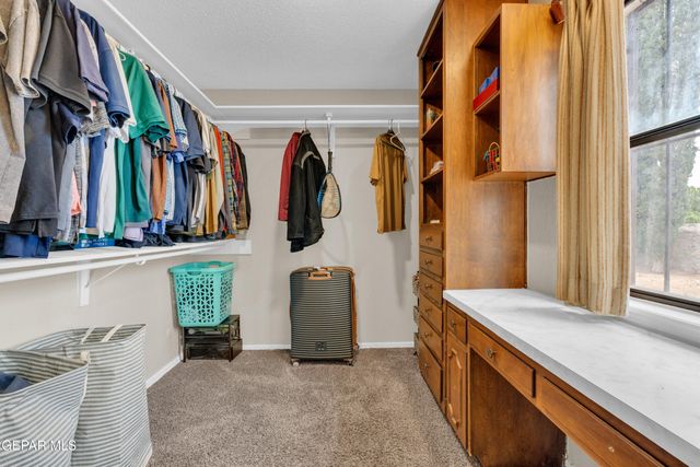 425 VALPLANO Drive, El Paso, TX 79912