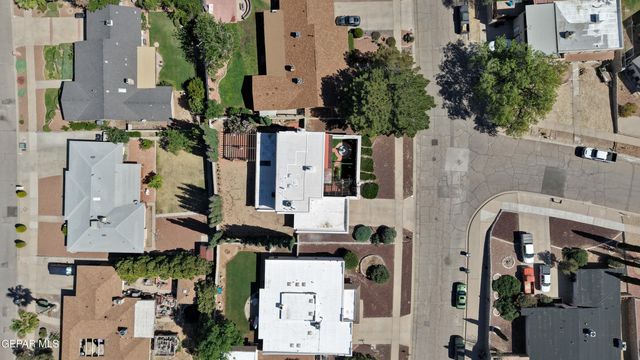 425 VALPLANO Drive, El Paso, TX 79912