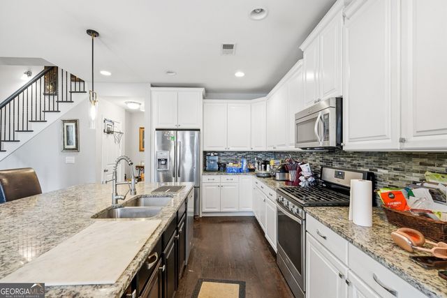 105 Delamere Place, Tyrone, GA 30290