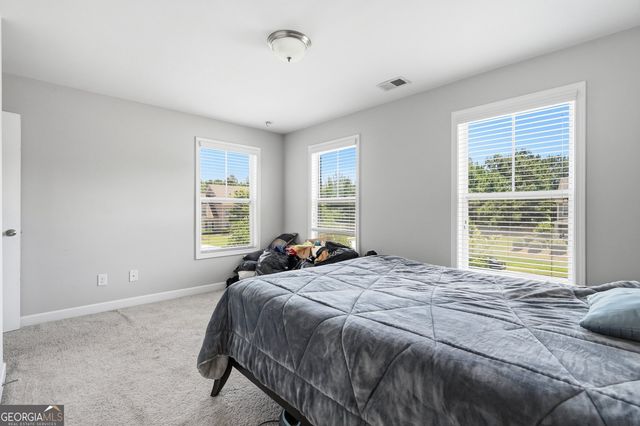 105 Delamere Place, Tyrone, GA 30290