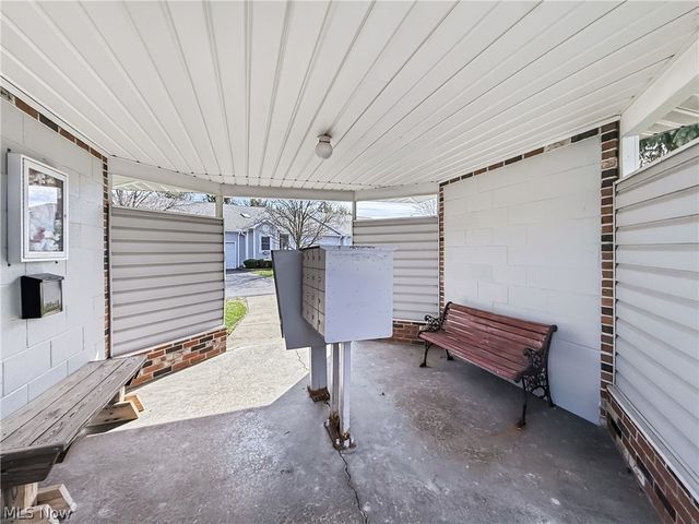 117 Greenfield Oval, Warren, OH 44483