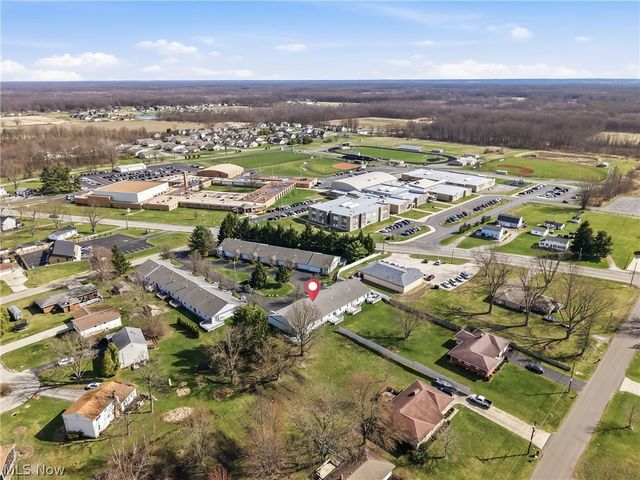 117 Greenfield Oval, Warren, OH 44483