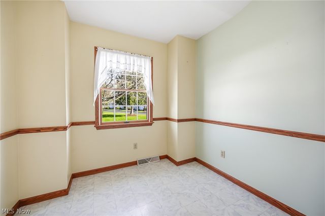 117 Greenfield Oval, Warren, OH 44483