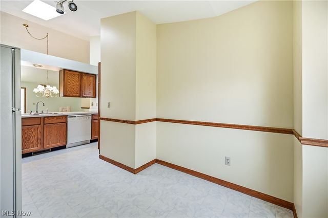 117 Greenfield Oval, Warren, OH 44483