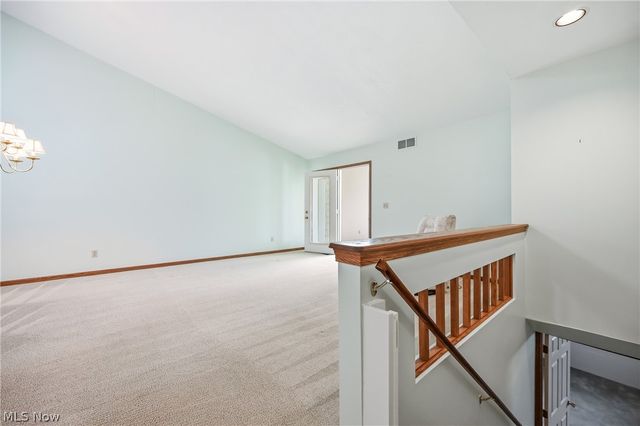 117 Greenfield Oval, Warren, OH 44483