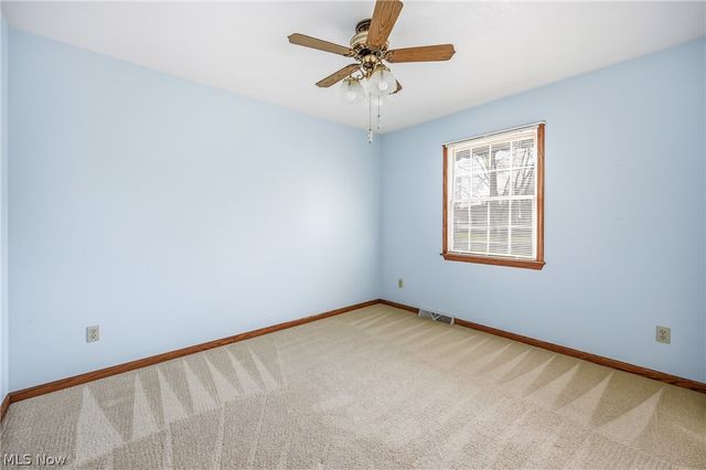 117 Greenfield Oval, Warren, OH 44483