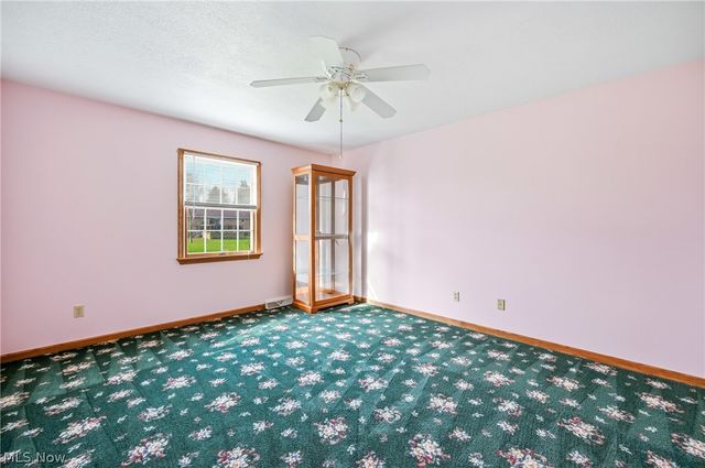 117 Greenfield Oval, Warren, OH 44483