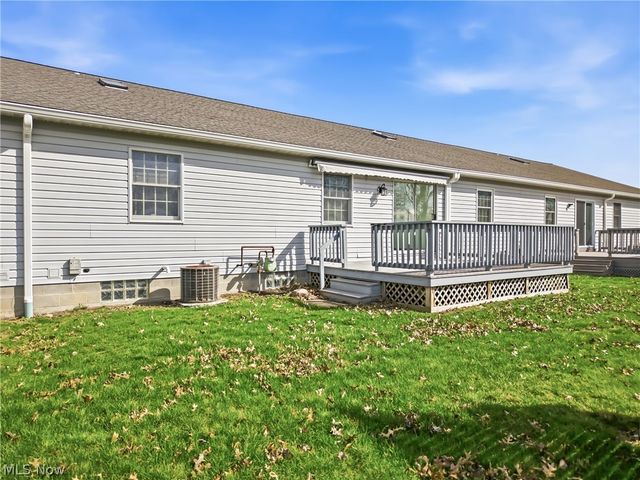 117 Greenfield Oval, Warren, OH 44483
