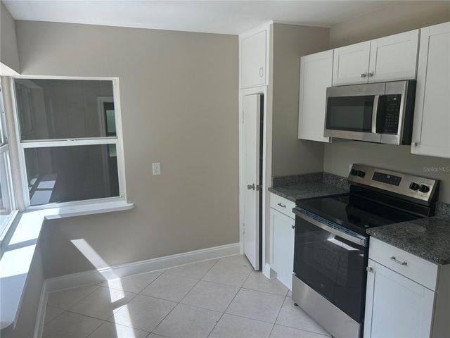 238 S MARYDELL AVENUE, Deland, FL 32720