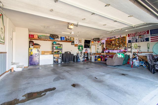 7880 Lost River Road, Horace, ND 58047