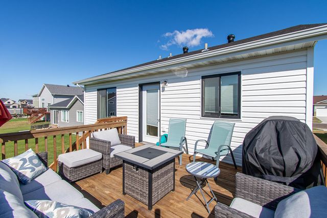 7880 Lost River Road, Horace, ND 58047