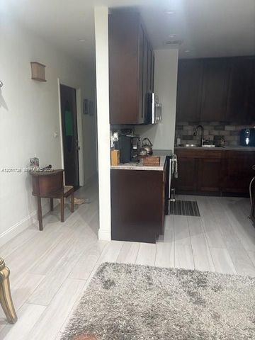 1030 NW 116th Ter, Miami, FL 33168