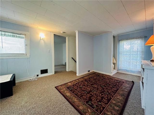 94 North Division Street, Auburn, NY 13021