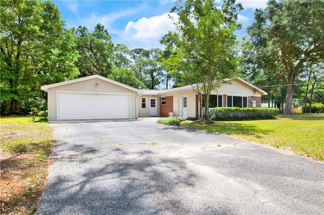 5308 Yorkwood Road S, Mobile, AL 36693