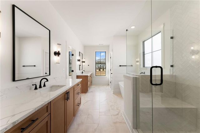 9224 Waldrip Road, Gainesville, GA 30506