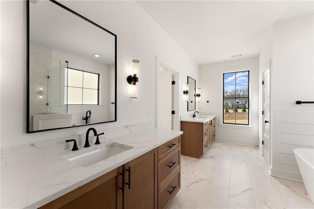 9224 Waldrip Road, Gainesville, GA 30506