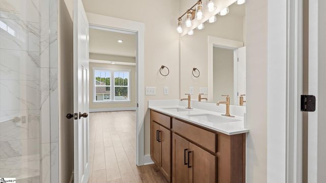 1005 Meadow Rue Court, Woodruff, SC 29388