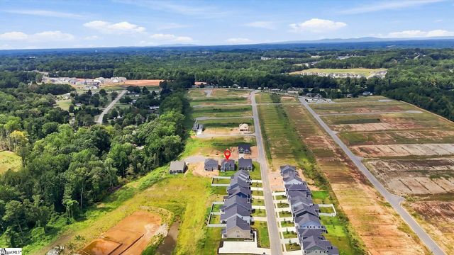 1005 Meadow Rue Court, Woodruff, SC 29388