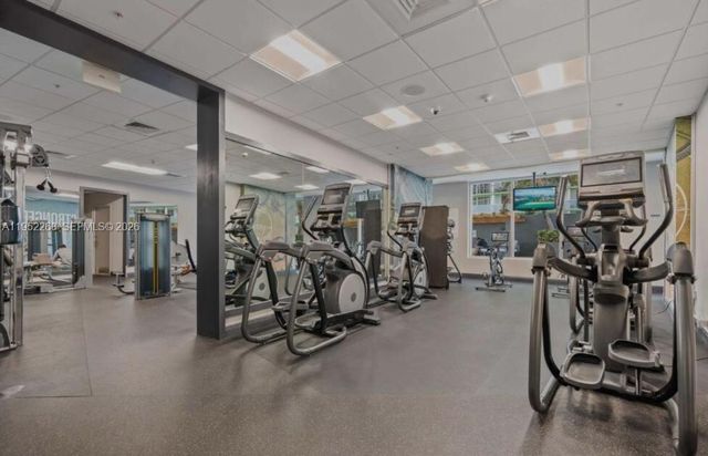 1750 N Bayshore Dr 5401, Miami, FL 33132