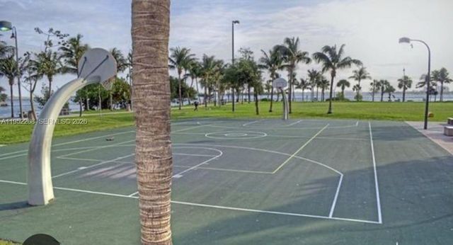 1750 N Bayshore Dr 5401, Miami, FL 33132