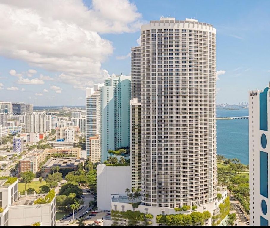 1750 N Bayshore Dr 5401, Miami, FL 33132