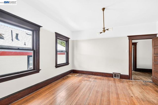 1331 Martin Luther King Jr Way, Berkeley, CA 94709