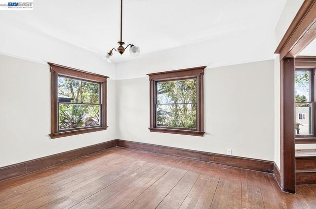 1331 Martin Luther King Jr Way, Berkeley, CA 94709