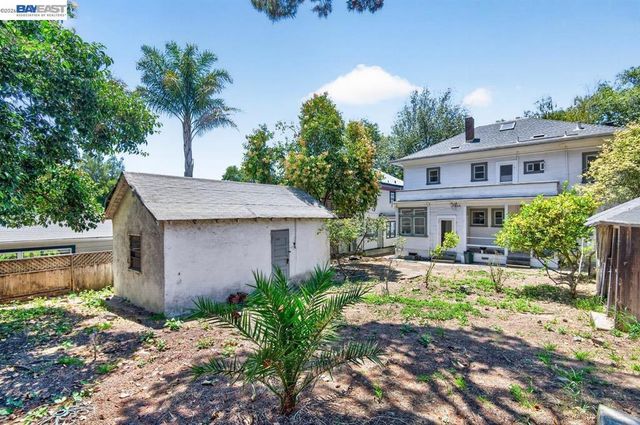 1331 Martin Luther King Jr Way, Berkeley, CA 94709
